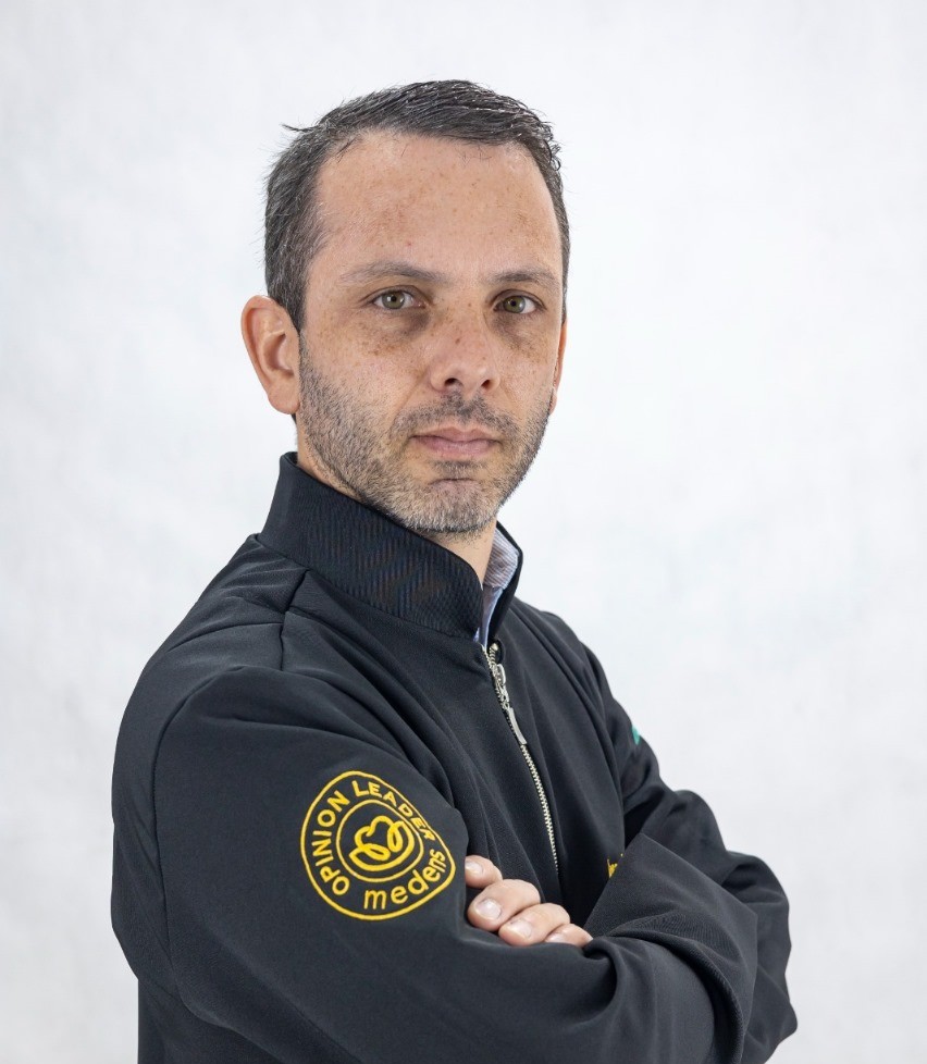 Dr. Leonardo Soares Ribeiro
